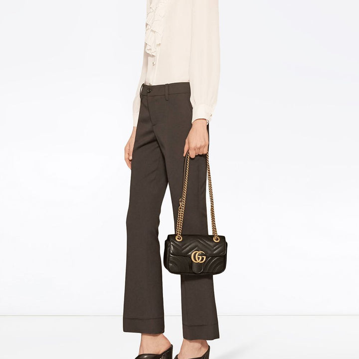 Bolsa Gucci® Marmont matelassê mini