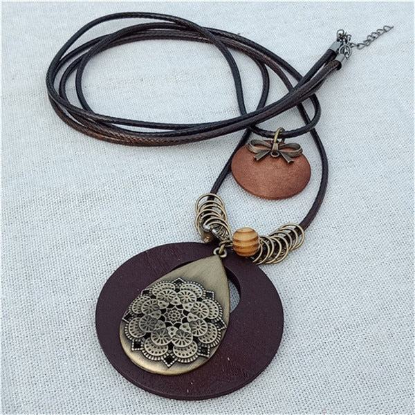 Colar Feminino Junny