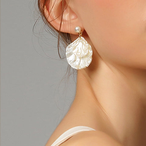 Brincos Concha de Pérola Par